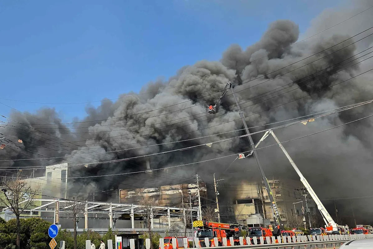 Пожар на заводе автозапчастей: 14 погибших, десятки пострадавших