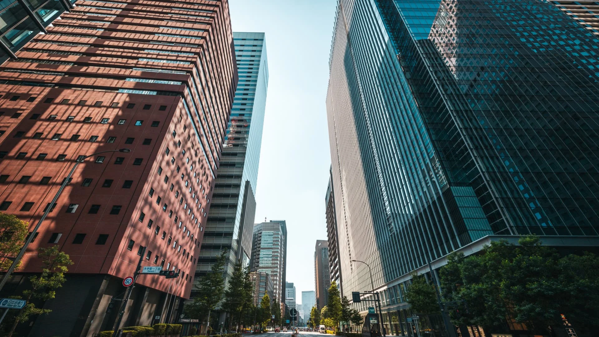 Рынки Азиатско-Тихоокеанского региона демонстрируют рост на фоне эскалации напряженности на Ближнем Востоке