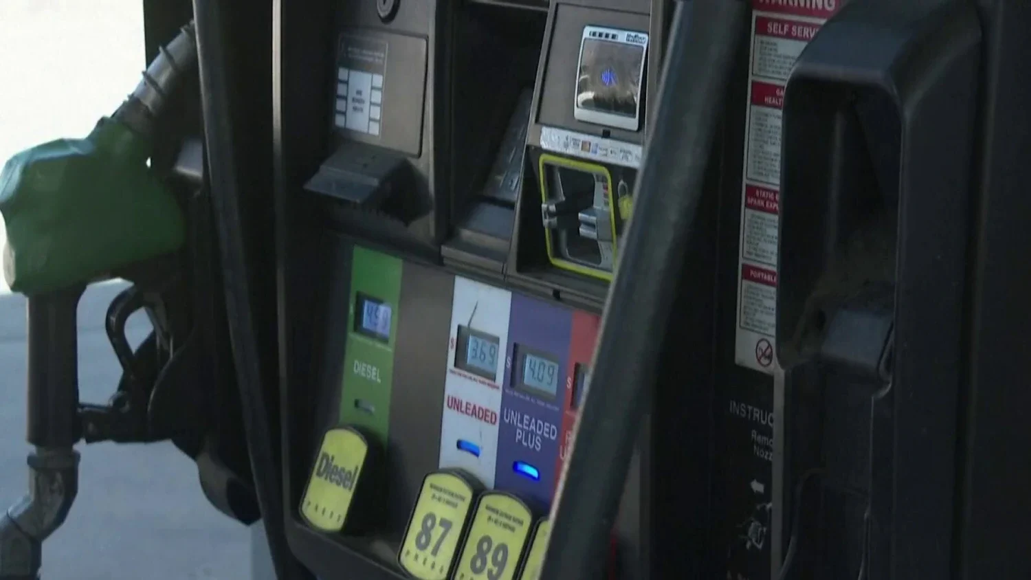 Рынки продолжают падать: рост цен на газ и ипотечные ставки