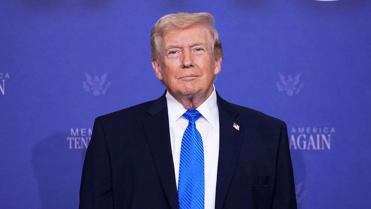 Трамп признался, что никогда не встречал Элвиса, хотя иногда хотел соврать