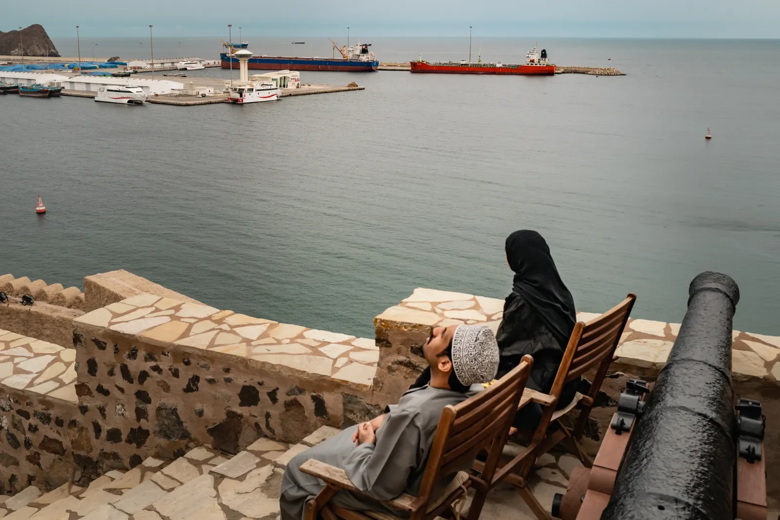 Китайские суда платят Ирану за проход через Ормузский пролив в юанях