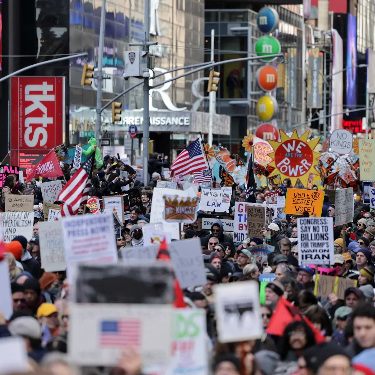 На 1 мая в США анонсирована национальная забастовка: «Не работаем, не учимся»