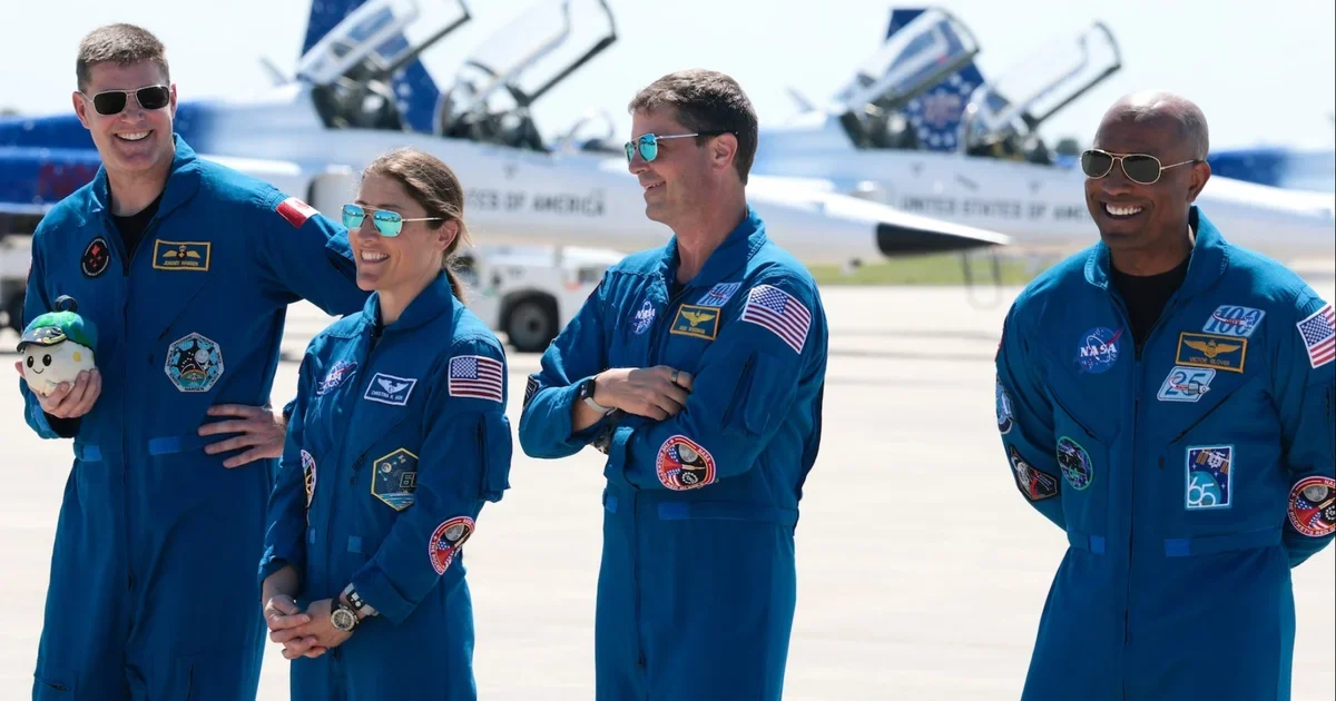 Подготовка экипажа Artemis II к исторической миссии на Луну