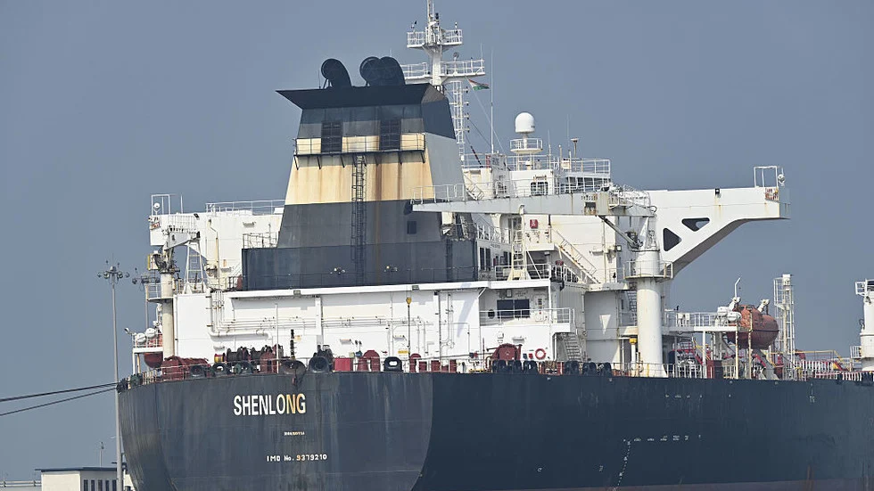 Индия опровергла сообщения о переговорах с Ираном по освобождению захваченных танкеров