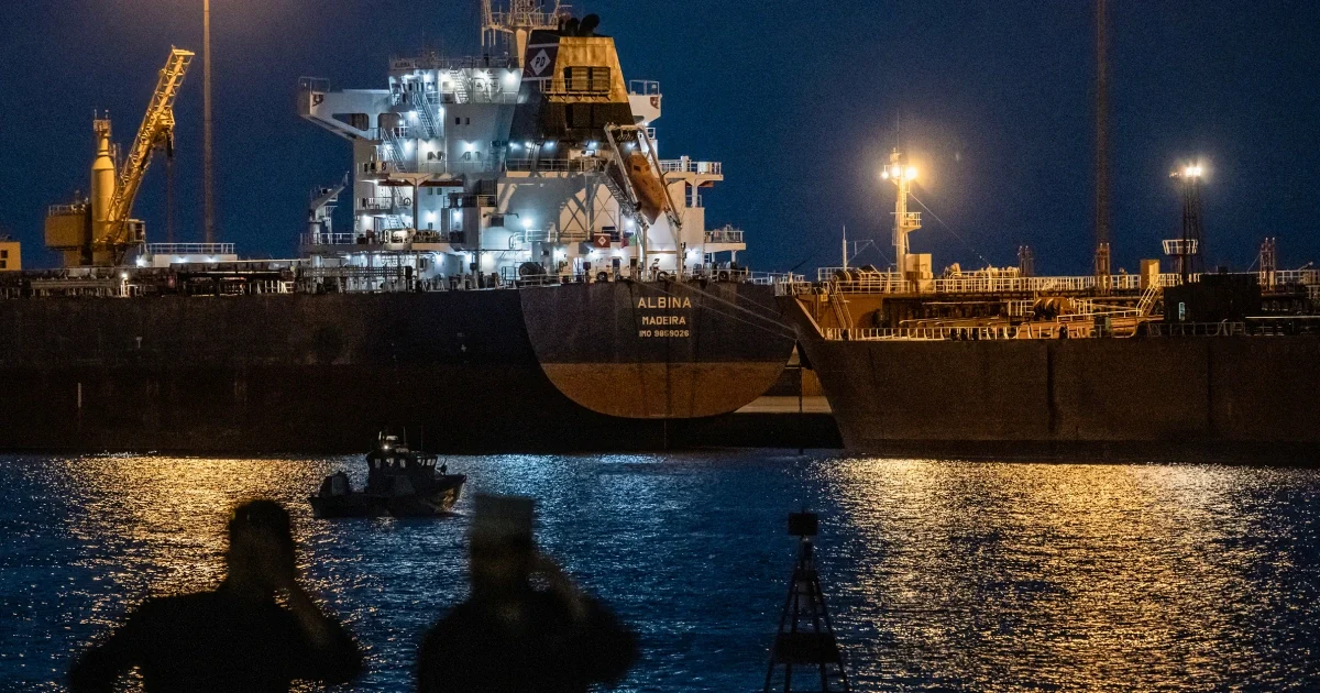 Рост цен на нефть и падение фьючерсов: эскалация на Ближнем Востоке давит на рынки