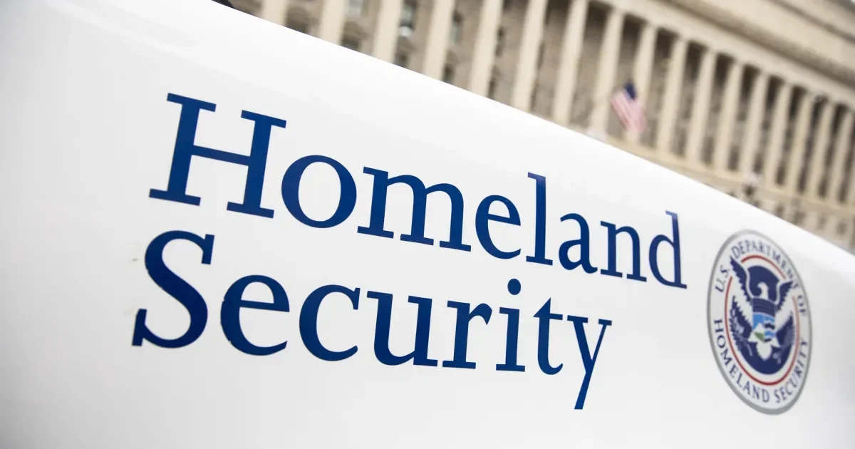 Апелляционный суд США поддержал администрацию Трампа по вопросу задержания иммигрантов без залога