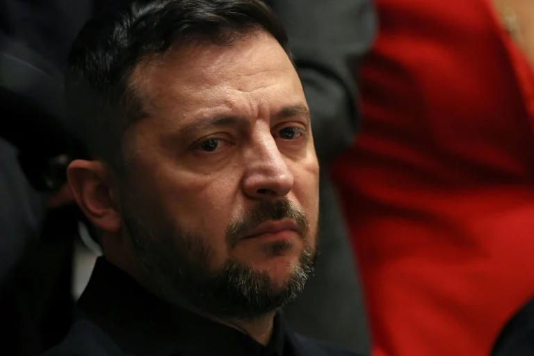 Украинские дроны атаковали российский ледокольный корабль «Пурга» на верфи в Выборге