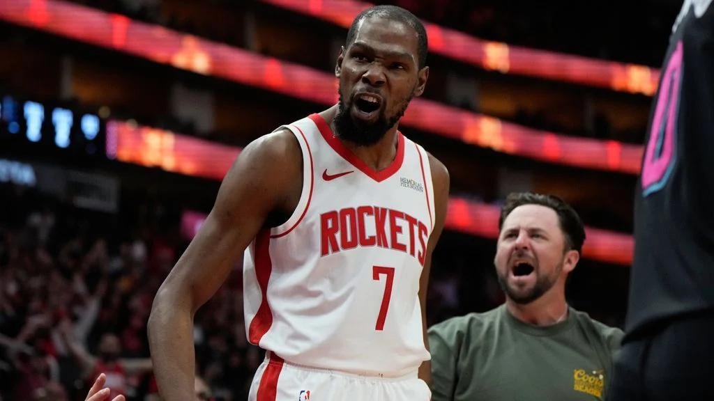 Кевин Дюрант обошёл Майкла Джордана в списке лучших бомбардиров НБА