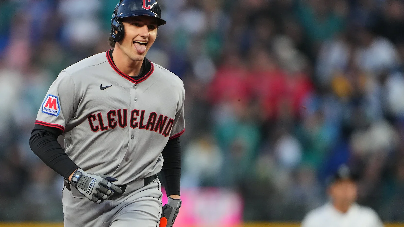 Дебютант Чейз ДеЛаутер забил два хоум-рана в первом матче сезона, «Гардианс» обыграли «Маринерс»