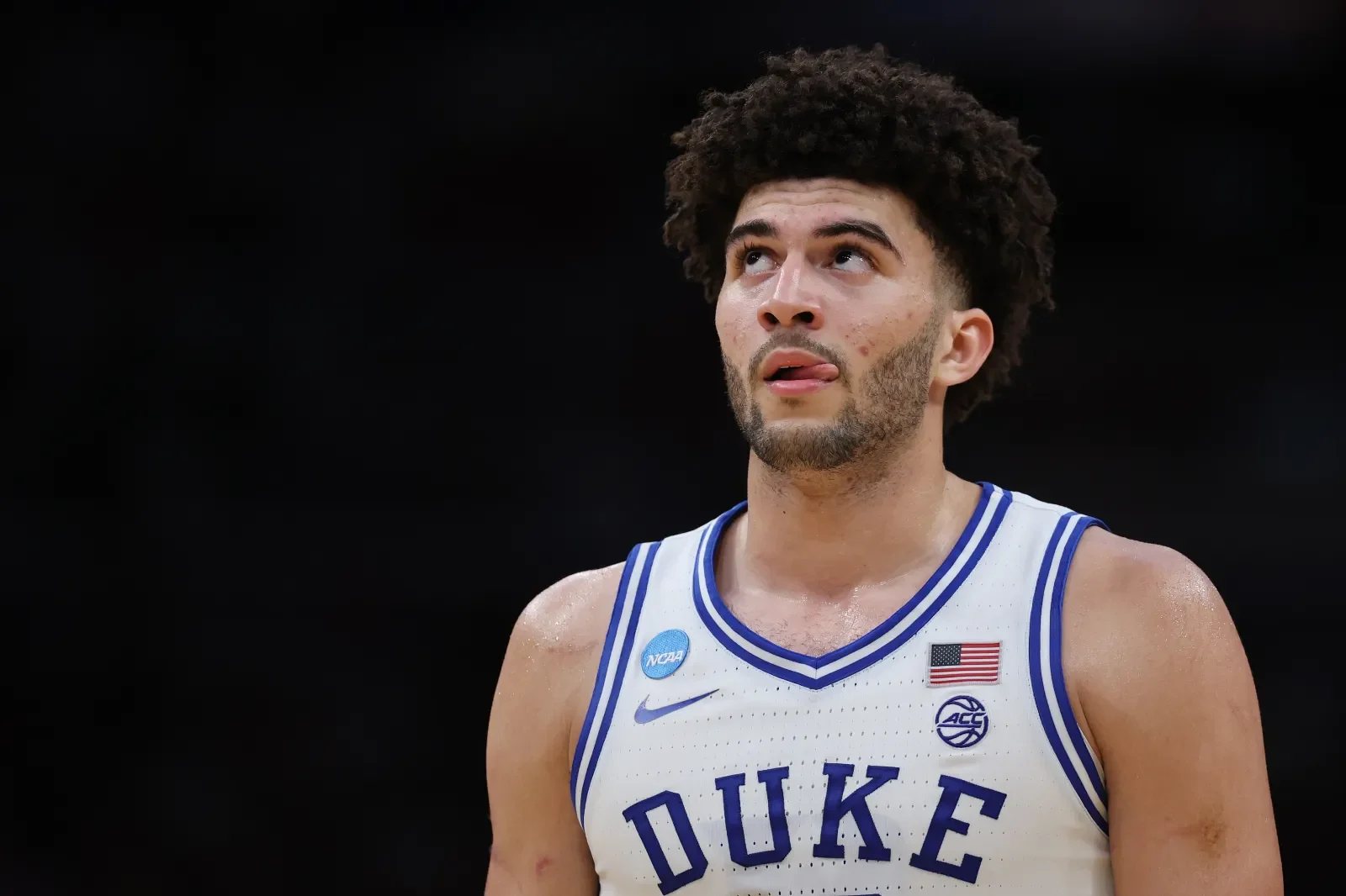 Бонус $1,000 от theScore Bet по промокоду NEWSWEEK на матч Duke–UConn, НБА и МЛБ