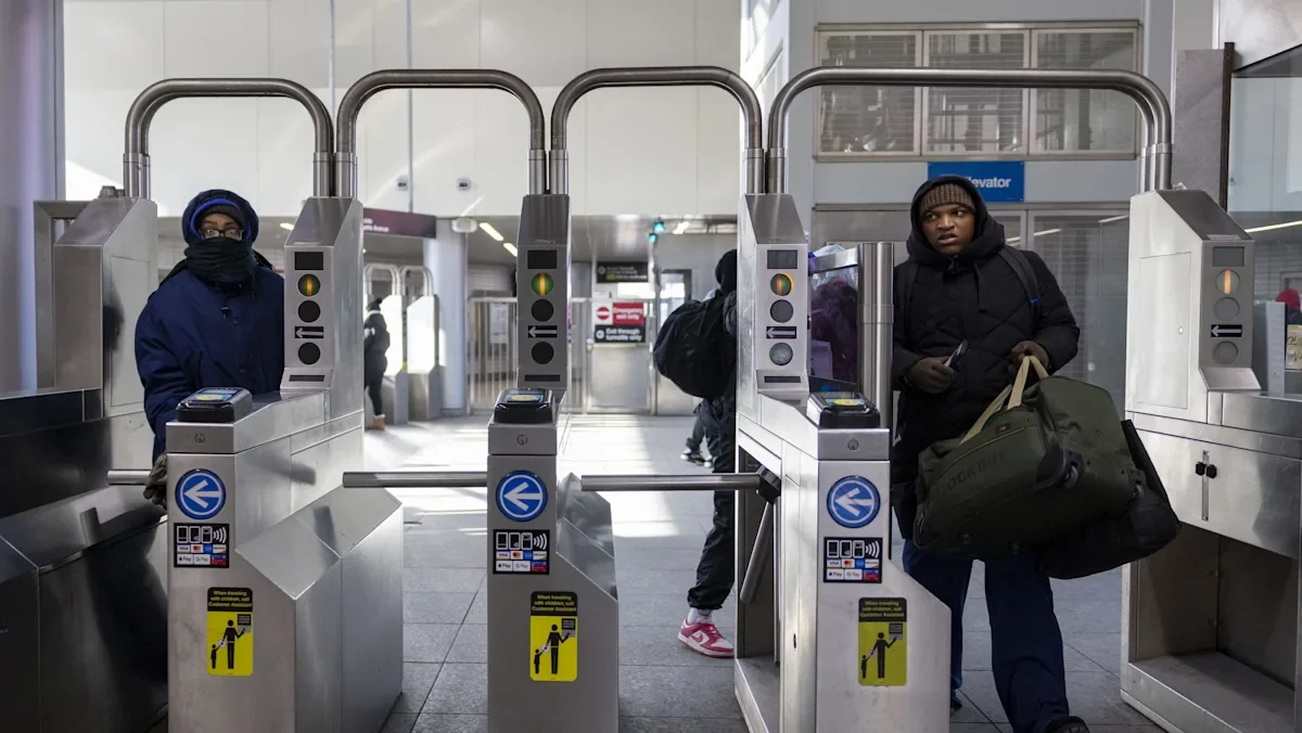 Суд обязал администрацию Трампа временно разморозить средства для расширения Красной линии в Чикаго