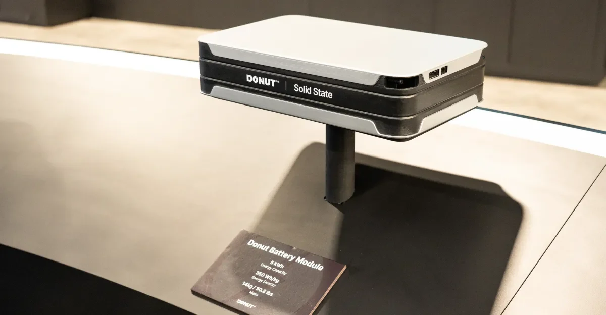 Аккумулятор Donut Lab безопасно разрядился после повреждения