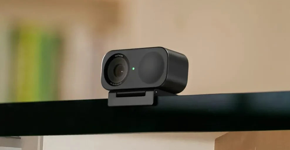 Insta360 Link 2C: скидка 20% делает 4K-вебкамеру привлекательной покупкой