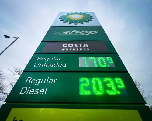 BP ожидает «исключительные» доходы от нефтетрейдинга на фоне скачка цен из-за конфликта с Ираном