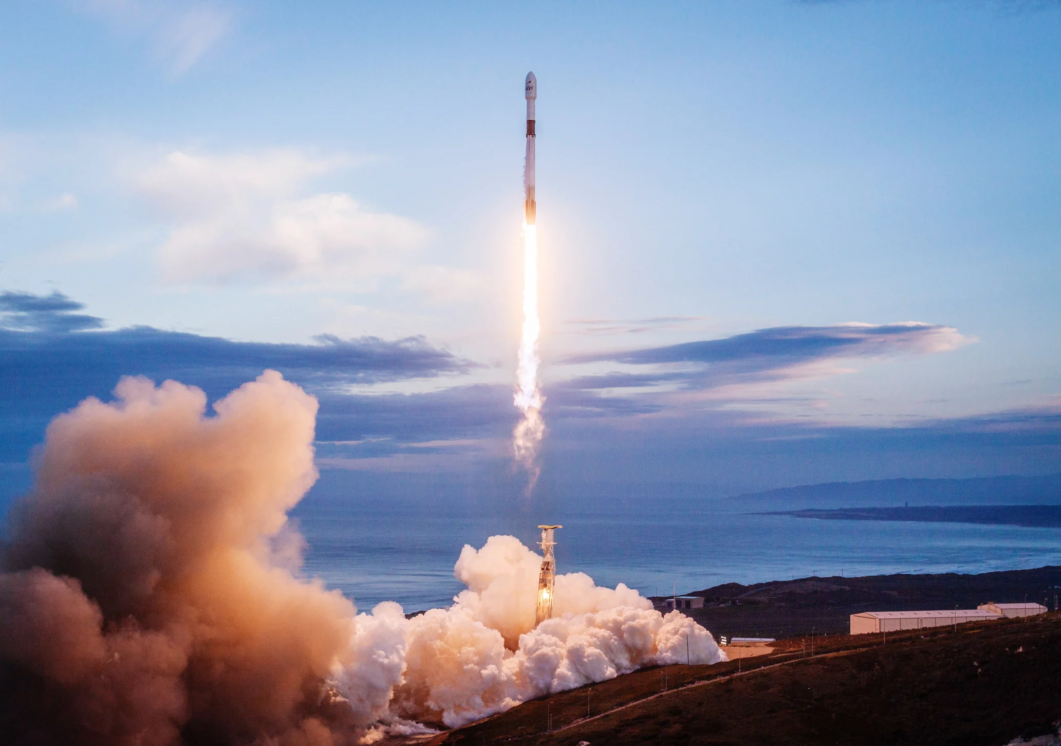 SpaceX готовится к историческому IPO: частные инвесторы могут получить уникальный шанс