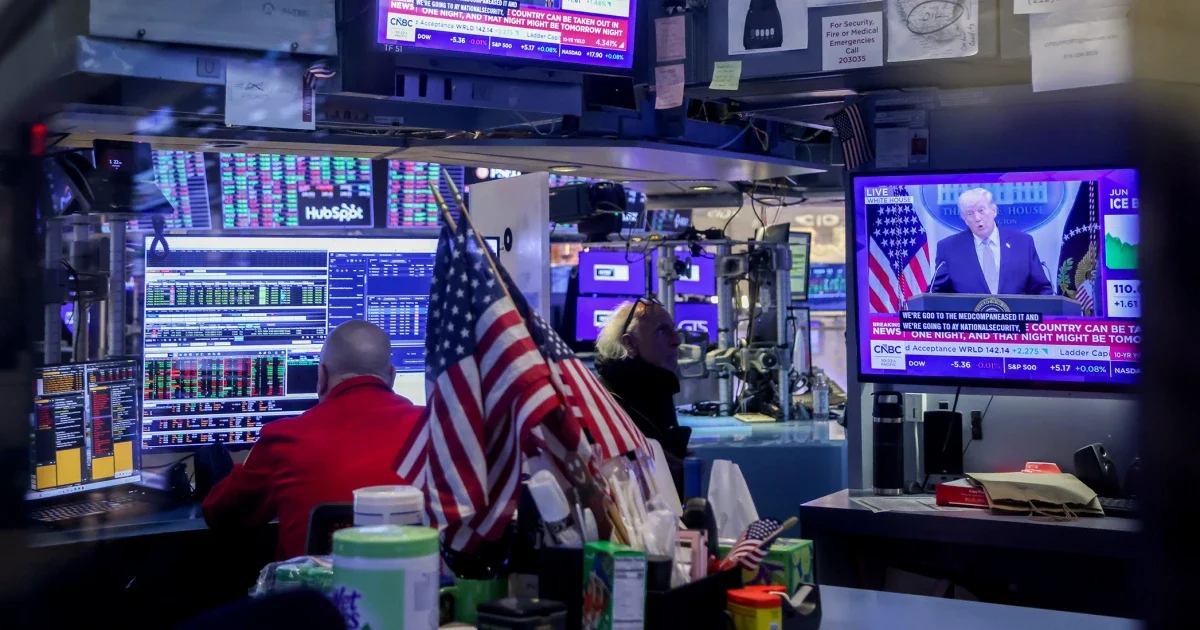 Нефть обвалилась на 12%, а фьючерсы взлетели: Трамп предложил двухнедельное перемирие с Ираном