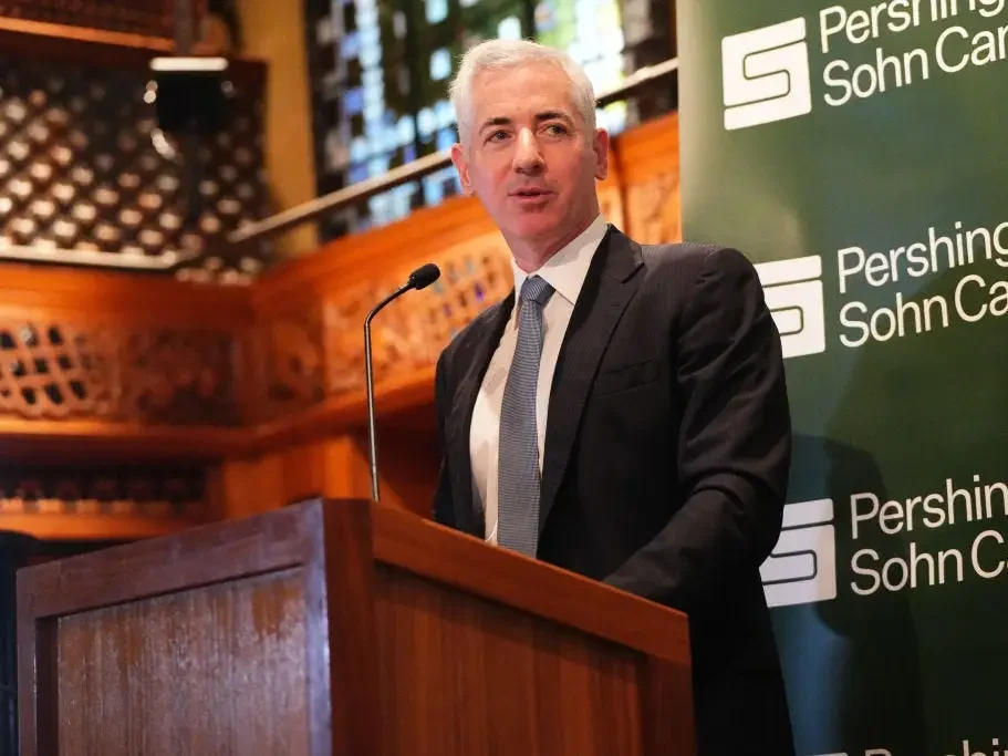 Билл Экман покупает Universal Music: хедж-фонд Pershing Square предложил €9,4 млрд за лейбл Тейлор Свифт