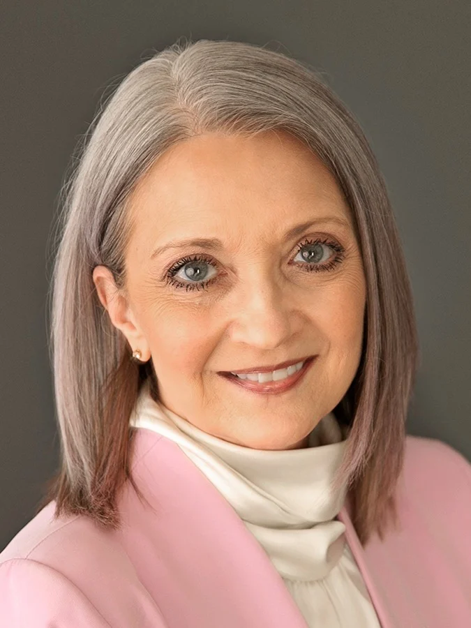 Линн Класс удостоена пожизненной награды Albert Nelson Marquis от Marquis Who's Who