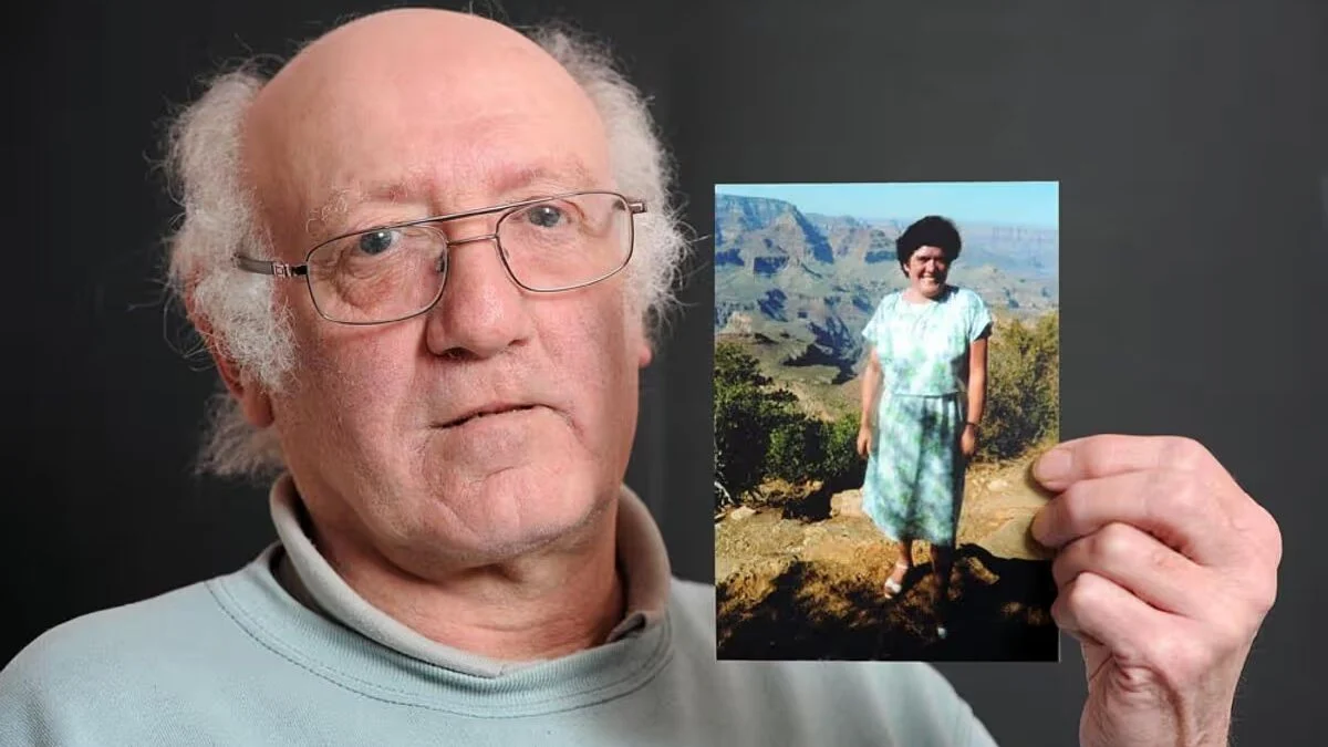 Голос из прошлого: инженеры восстановили пропавшее сообщение умершей жены, которое мужчина слушал 11 лет