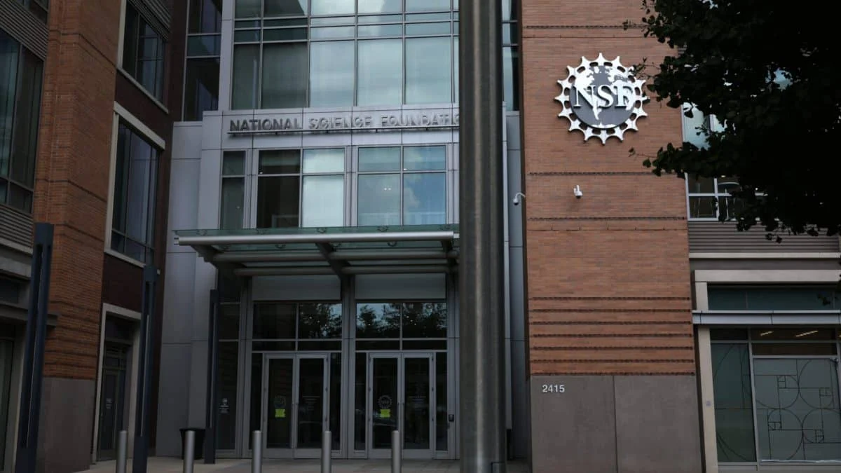 Администрация Трампа распустила Национальный научный совет США