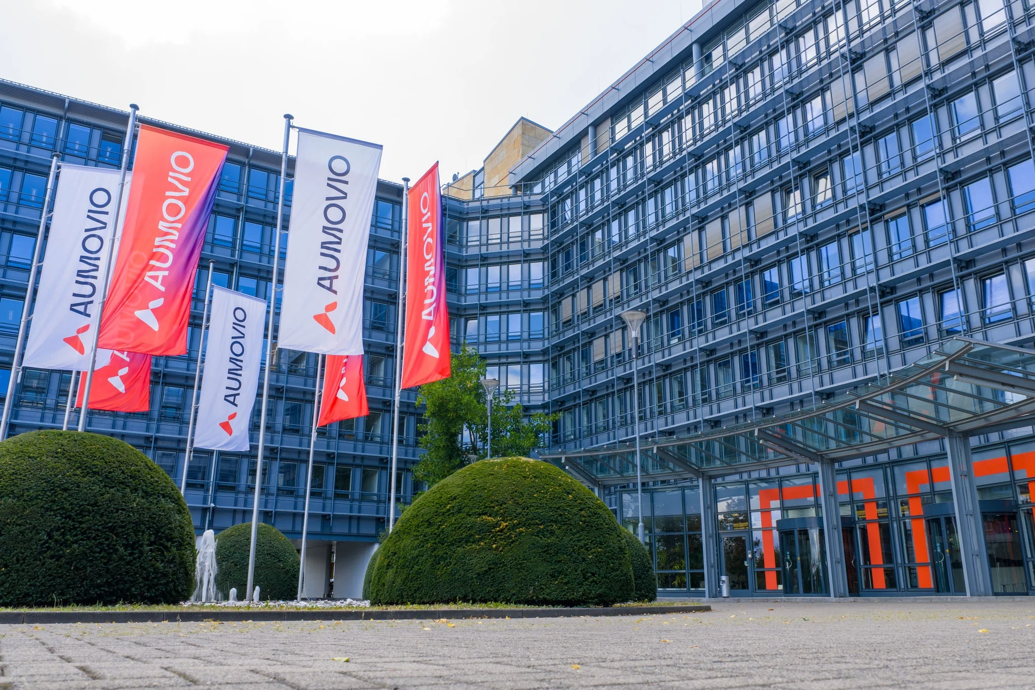 Сухие тормоза от Aumovio и отказ Audi от пятизвездочных двигателей: тренды автомобильной инженерии