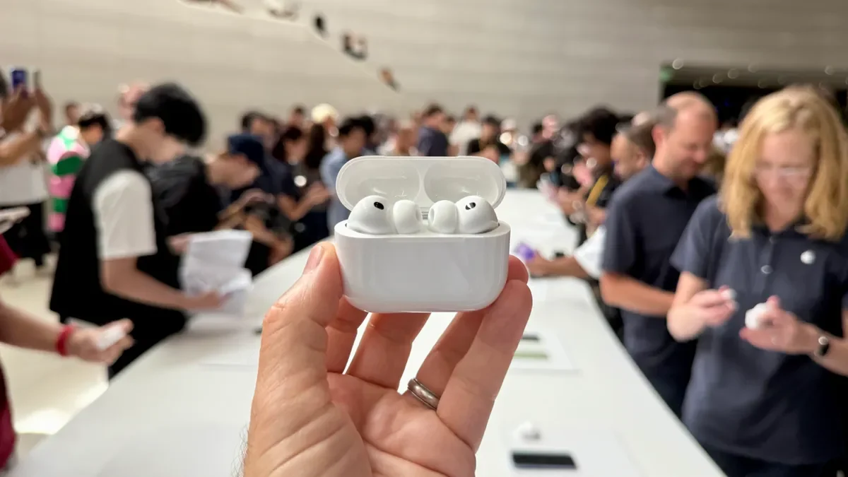 Лучшие AirPods 2026 года: экспертный тест и сравнение