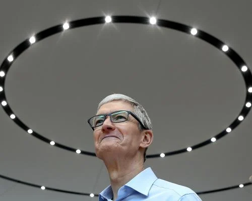 Тим Кук уходит: как операционный гений превратил Apple в финансовую сверхдержаву