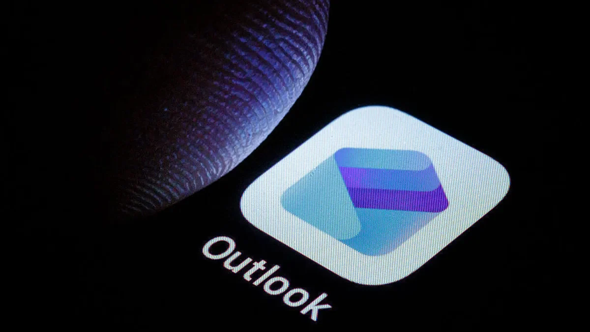 Сбой входа в Outlook: Microsoft не может исправить проблему откатом обновления