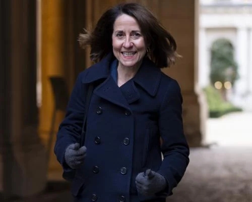 Великобритания инвестирует 500 млн фунтов в ИИ: как технология создаст новые рабочие места